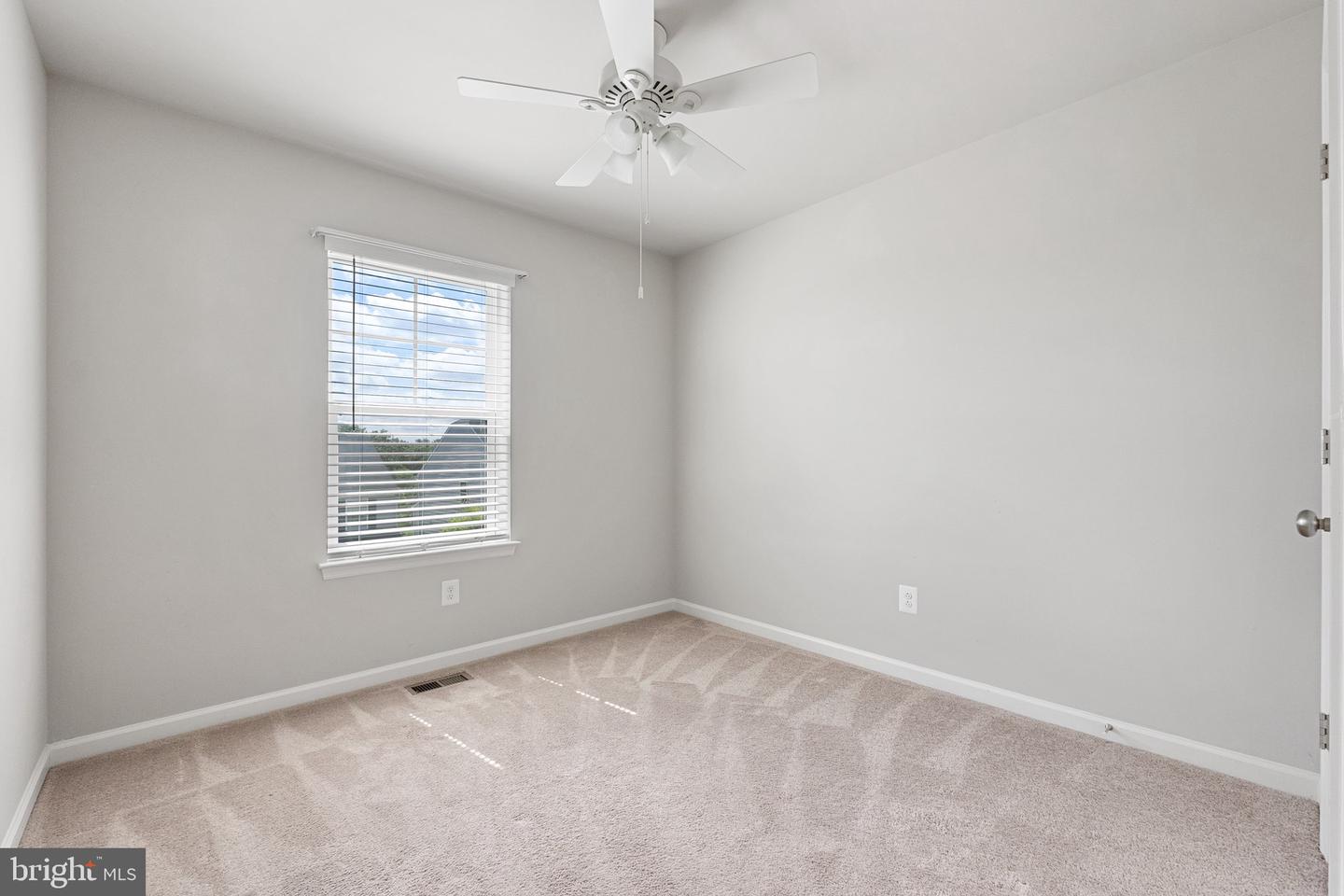 105 POINSETTIA WAY, STEPHENSON, Virginia 22656, 3 Bedrooms Bedrooms, ,2 BathroomsBathrooms,Residential,For sale,105 POINSETTIA WAY,VAFV2033946 MLS # VAFV2033946