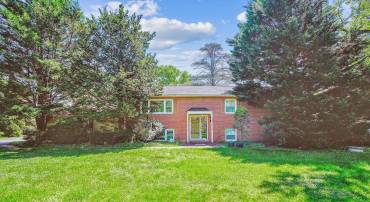 1805 MCGUIRE CT, VIENNA, Virginia 22182, ,Land,For sale,1805 MCGUIRE CT,VAFX2241776 MLS # VAFX2241776