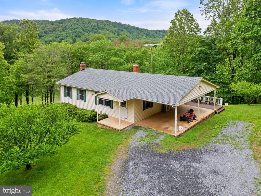 247 ROCKY HILL LN, REVA, Virginia 22735, 3 Bedrooms Bedrooms, ,2 BathroomsBathrooms,Residential,247 ROCKY HILL LN,VAMA2002212 MLS # VAMA2002212