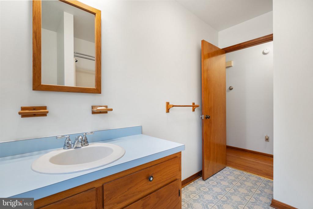247 ROCKY HILL LN, REVA, Virginia 22735, 3 Bedrooms Bedrooms, ,2 BathroomsBathrooms,Residential,247 ROCKY HILL LN,VAMA2002212 MLS # VAMA2002212