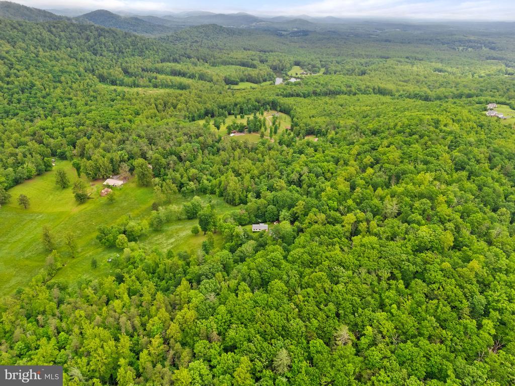 247 ROCKY HILL LN, REVA, Virginia 22735, 3 Bedrooms Bedrooms, ,2 BathroomsBathrooms,Residential,247 ROCKY HILL LN,VAMA2002212 MLS # VAMA2002212
