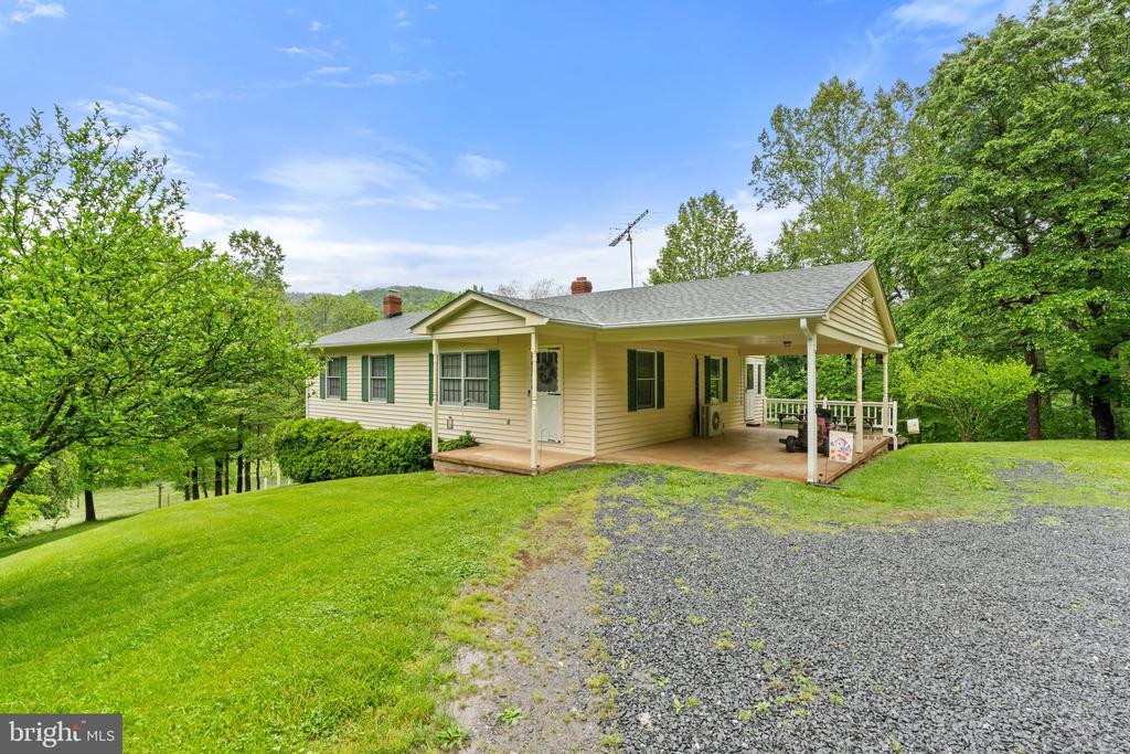 247 ROCKY HILL LN, REVA, Virginia 22735, 3 Bedrooms Bedrooms, ,2 BathroomsBathrooms,Residential,247 ROCKY HILL LN,VAMA2002212 MLS # VAMA2002212