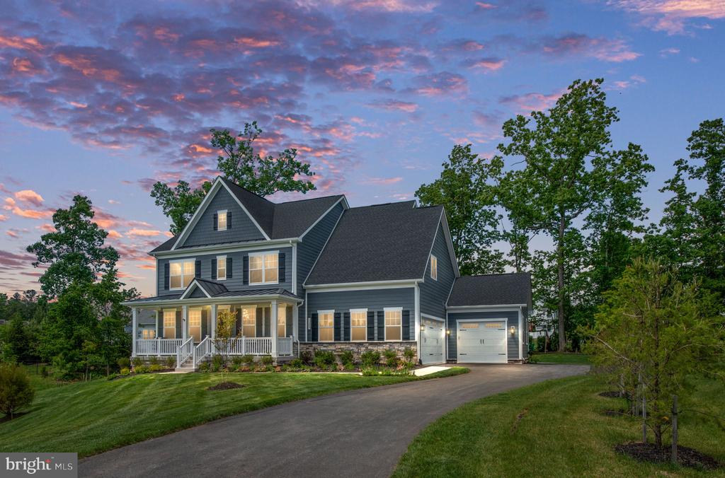 11207 REDLANDS TRL, SPOTSYLVANIA, Virginia 22551, 5 Bedrooms Bedrooms, ,4 BathroomsBathrooms,Residential,11207 REDLANDS TRL,VASP2033112 MLS # VASP2033112