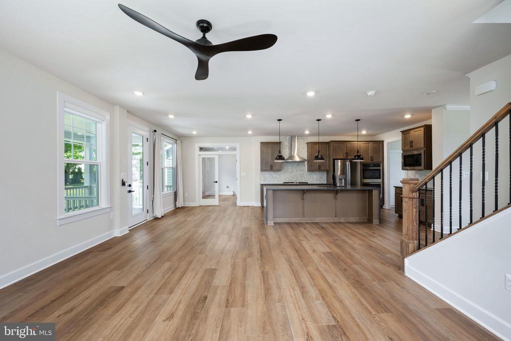 11207 REDLANDS TRL, SPOTSYLVANIA, Virginia 22551, 5 Bedrooms Bedrooms, ,4 BathroomsBathrooms,Residential,11207 REDLANDS TRL,VASP2033112 MLS # VASP2033112