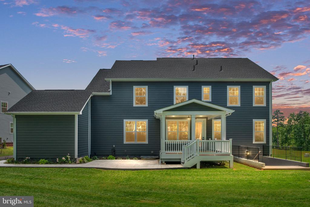 11207 REDLANDS TRL, SPOTSYLVANIA, Virginia 22551, 5 Bedrooms Bedrooms, ,4 BathroomsBathrooms,Residential,11207 REDLANDS TRL,VASP2033112 MLS # VASP2033112