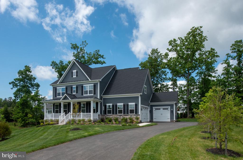 11207 REDLANDS TRL, SPOTSYLVANIA, Virginia 22551, 5 Bedrooms Bedrooms, ,4 BathroomsBathrooms,Residential,11207 REDLANDS TRL,VASP2033112 MLS # VASP2033112