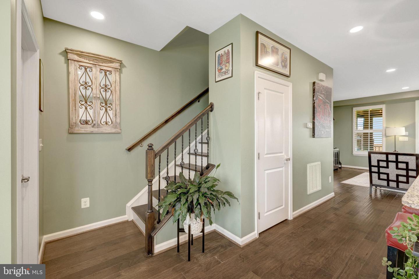 22430 MORNING SHADE TER, ASHBURN, Virginia 20148, 4 Bedrooms Bedrooms, ,3 BathroomsBathrooms,Residential,For sale,22430 MORNING SHADE TER,VALO2095654 MLS # VALO2095654
