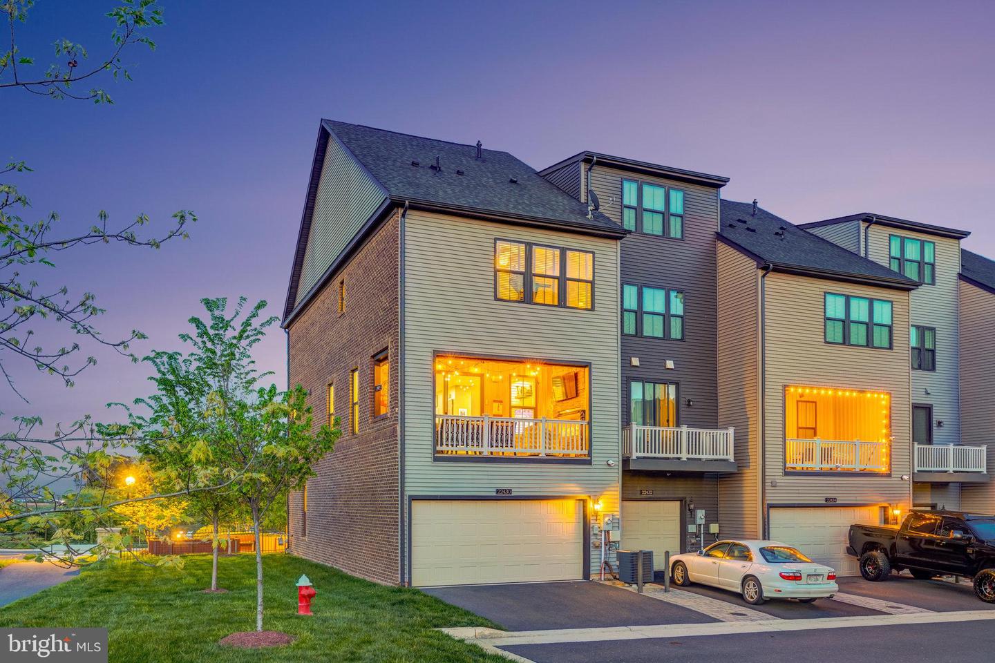 22430 MORNING SHADE TER, ASHBURN, Virginia 20148, 4 Bedrooms Bedrooms, ,3 BathroomsBathrooms,Residential,For sale,22430 MORNING SHADE TER,VALO2095654 MLS # VALO2095654