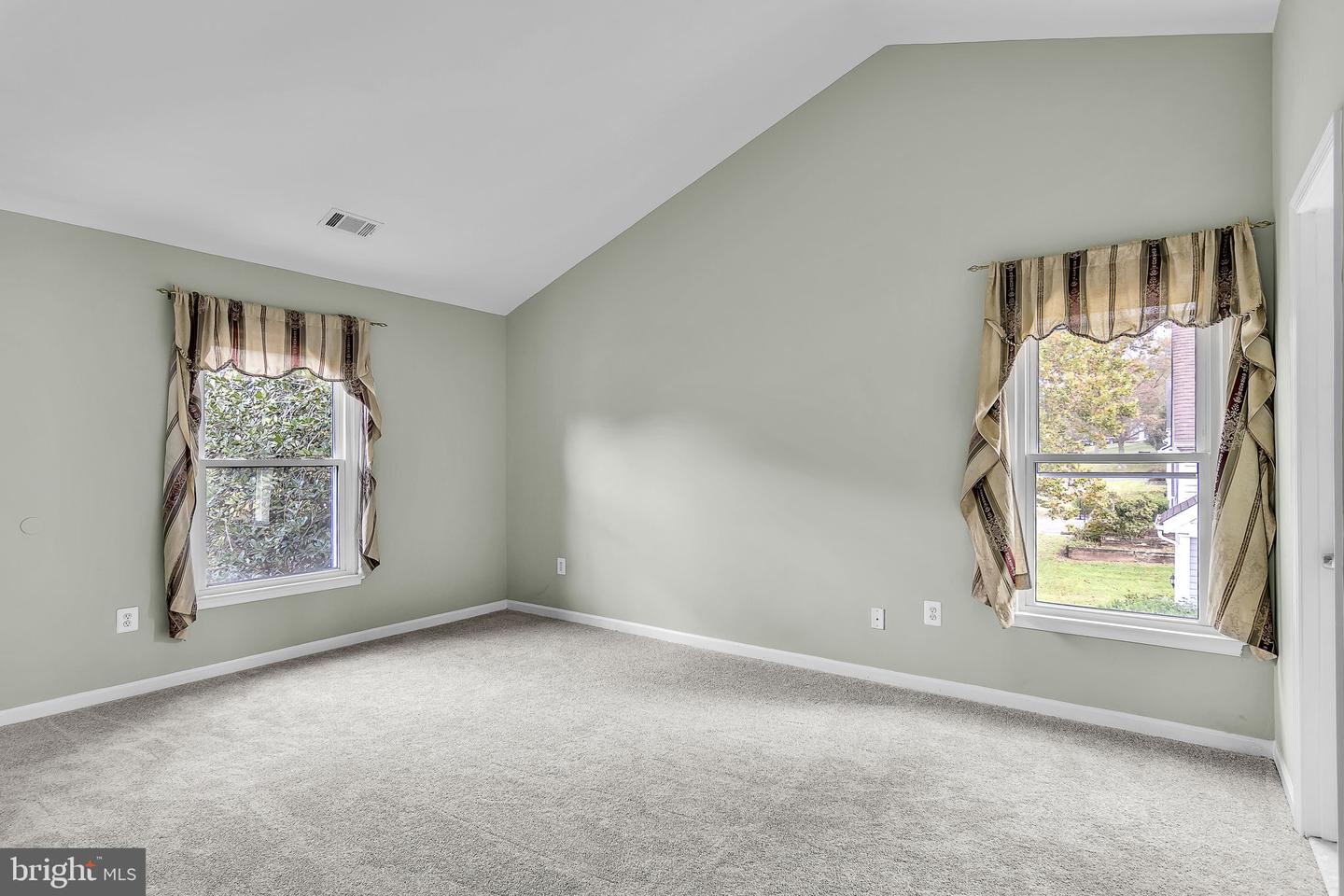 13523 LEITH CT, CHANTILLY, Virginia 20151, 4 Bedrooms Bedrooms, ,3 BathroomsBathrooms,Residential,For sale,13523 LEITH CT,VAFX2238750 MLS # VAFX2238750