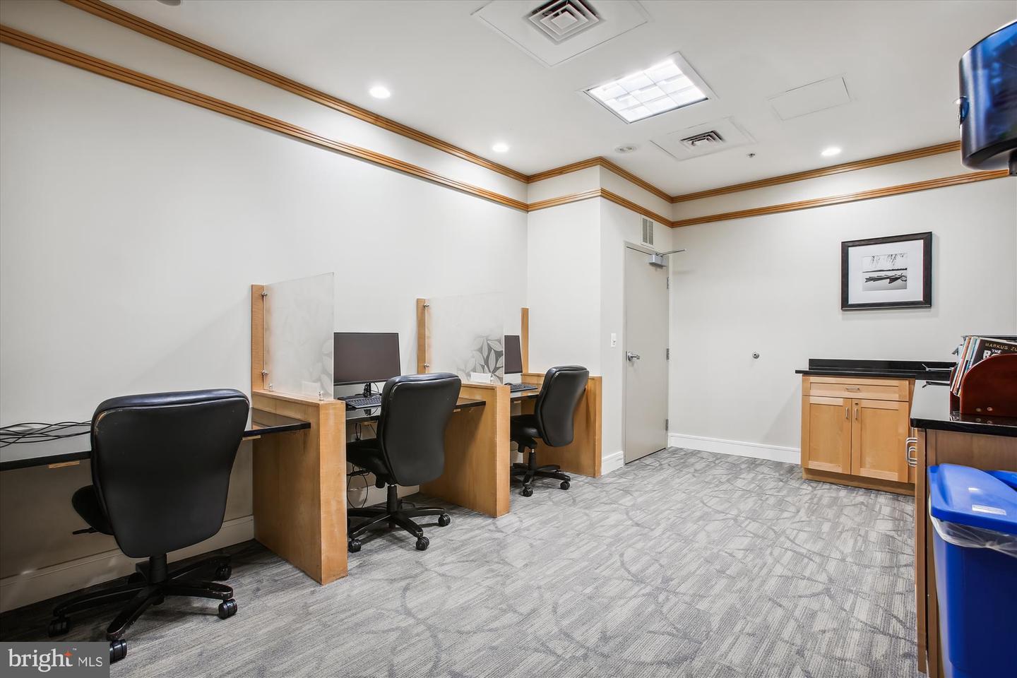 4480 MARKET COMMONS DR #512, FAIRFAX, Virginia 22033, 1 Bedroom Bedrooms, ,1 BathroomBathrooms,Residential,For sale,4480 MARKET COMMONS DR #512,VAFX2238824 MLS # VAFX2238824