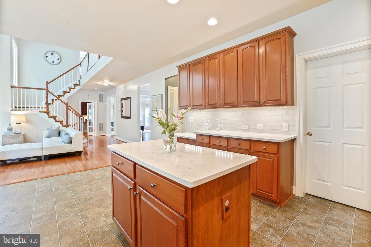 5322 GUNSTON HALL DR, WOODBRIDGE, Virginia 22193, 5 Bedrooms Bedrooms, ,3 BathroomsBathrooms,Residential,For sale,5322 GUNSTON HALL DR,VAPW2094054 MLS # VAPW2094054