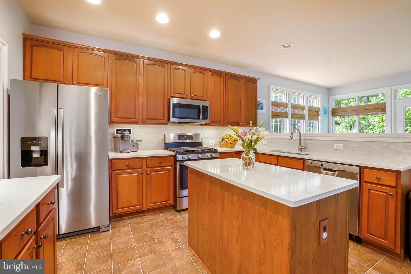 5322 GUNSTON HALL DR, WOODBRIDGE, Virginia 22193, 5 Bedrooms Bedrooms, ,3 BathroomsBathrooms,Residential,For sale,5322 GUNSTON HALL DR,VAPW2094054 MLS # VAPW2094054