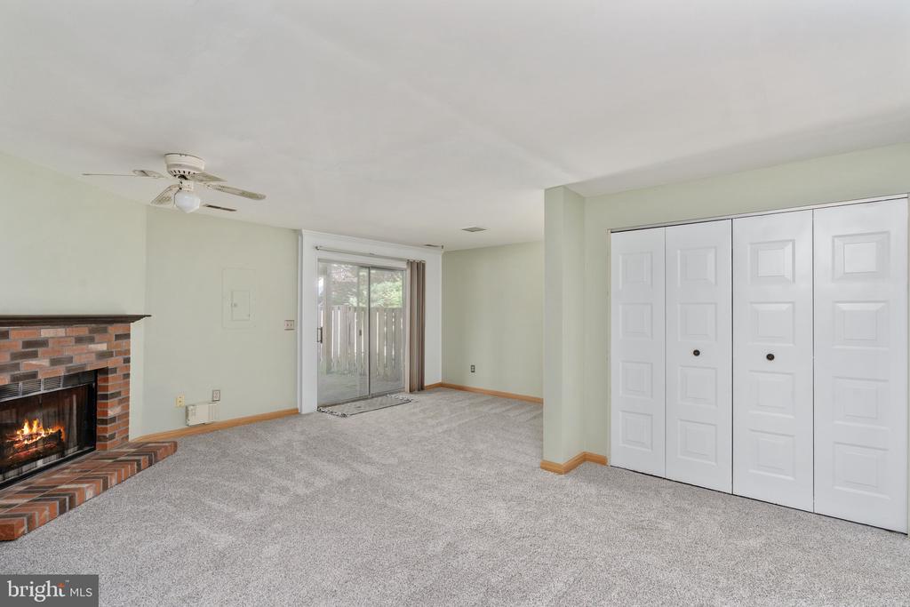 10718 BRICE CT, FREDERICKSBURG, Virginia 22407, 3 Bedrooms Bedrooms, ,3 BathroomsBathrooms,Residential,BALLANTRAYE,10718 BRICE CT,VASP2032796 MLS # VASP2032796