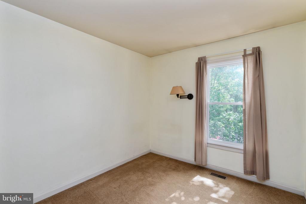 10718 BRICE CT, FREDERICKSBURG, Virginia 22407, 3 Bedrooms Bedrooms, ,3 BathroomsBathrooms,Residential,BALLANTRAYE,10718 BRICE CT,VASP2032796 MLS # VASP2032796