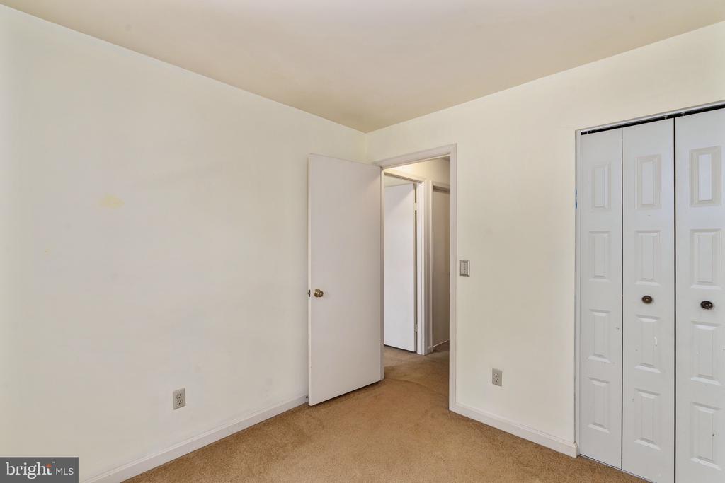 10718 BRICE CT, FREDERICKSBURG, Virginia 22407, 3 Bedrooms Bedrooms, ,3 BathroomsBathrooms,Residential,BALLANTRAYE,10718 BRICE CT,VASP2032796 MLS # VASP2032796