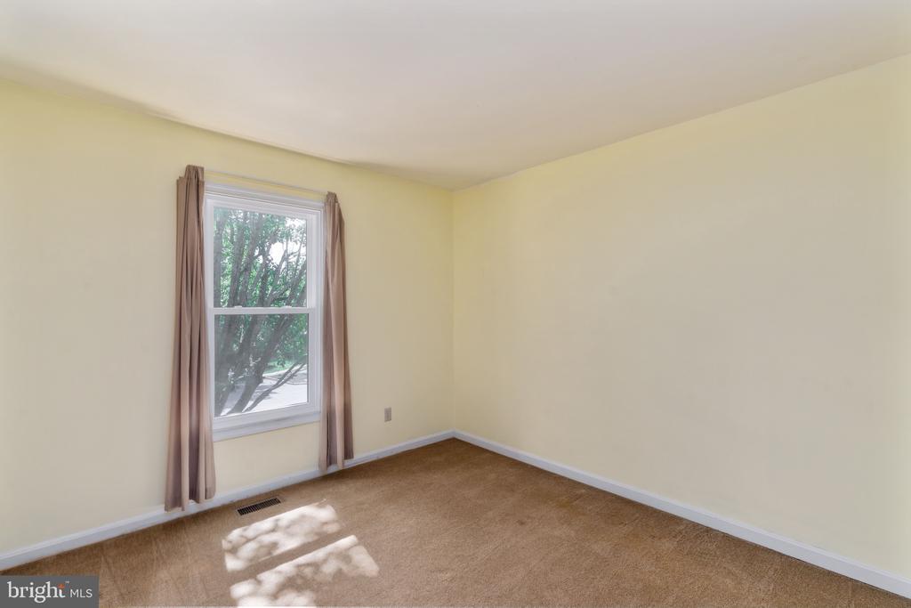 10718 BRICE CT, FREDERICKSBURG, Virginia 22407, 3 Bedrooms Bedrooms, ,3 BathroomsBathrooms,Residential,BALLANTRAYE,10718 BRICE CT,VASP2032796 MLS # VASP2032796