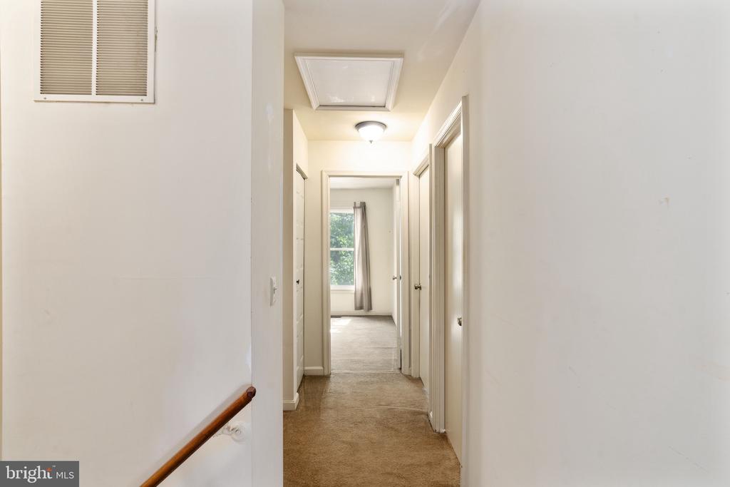 10718 BRICE CT, FREDERICKSBURG, Virginia 22407, 3 Bedrooms Bedrooms, ,3 BathroomsBathrooms,Residential,BALLANTRAYE,10718 BRICE CT,VASP2032796 MLS # VASP2032796