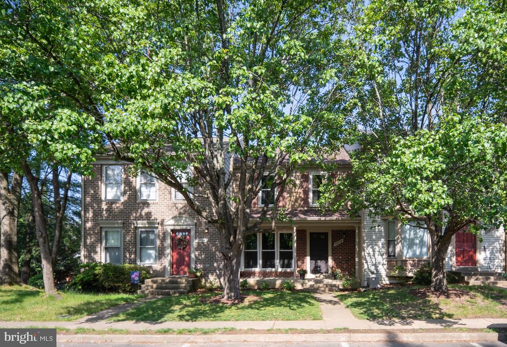 10718 BRICE CT, FREDERICKSBURG, Virginia 22407, 3 Bedrooms Bedrooms, ,3 BathroomsBathrooms,Residential,BALLANTRAYE,10718 BRICE CT,VASP2032796 MLS # VASP2032796