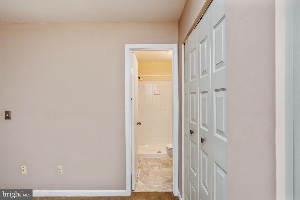 10718 BRICE CT, FREDERICKSBURG, Virginia 22407, 3 Bedrooms Bedrooms, ,3 BathroomsBathrooms,Residential,BALLANTRAYE,10718 BRICE CT,VASP2032796 MLS # VASP2032796