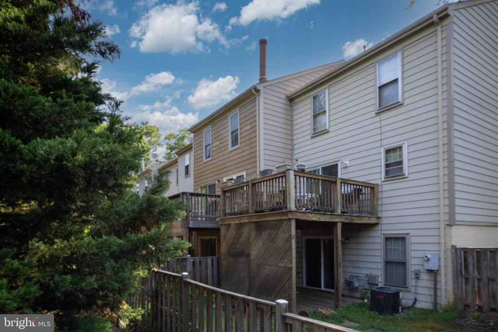 10718 BRICE CT, FREDERICKSBURG, Virginia 22407, 3 Bedrooms Bedrooms, ,3 BathroomsBathrooms,Residential,BALLANTRAYE,10718 BRICE CT,VASP2032796 MLS # VASP2032796