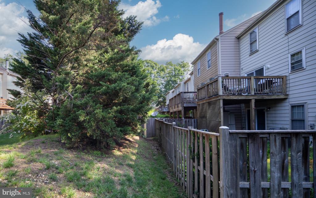 10718 BRICE CT, FREDERICKSBURG, Virginia 22407, 3 Bedrooms Bedrooms, ,3 BathroomsBathrooms,Residential,BALLANTRAYE,10718 BRICE CT,VASP2032796 MLS # VASP2032796