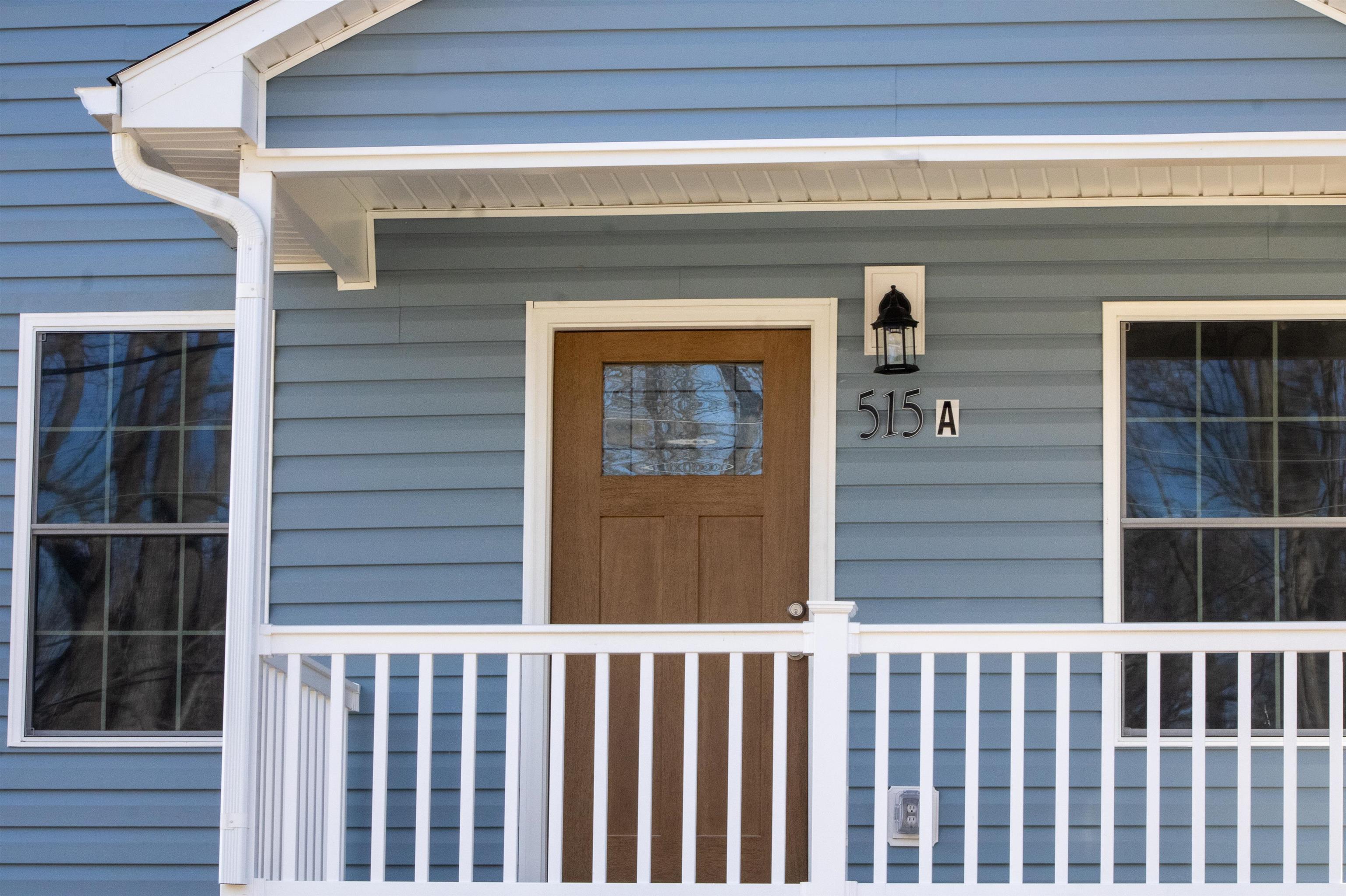 515 #A GRUBERT AVE, STAUNTON, Virginia 24401, 3 Bedrooms Bedrooms, ,2 BathroomsBathrooms,Residential,515 #A GRUBERT AVE,660965 MLS # 660965