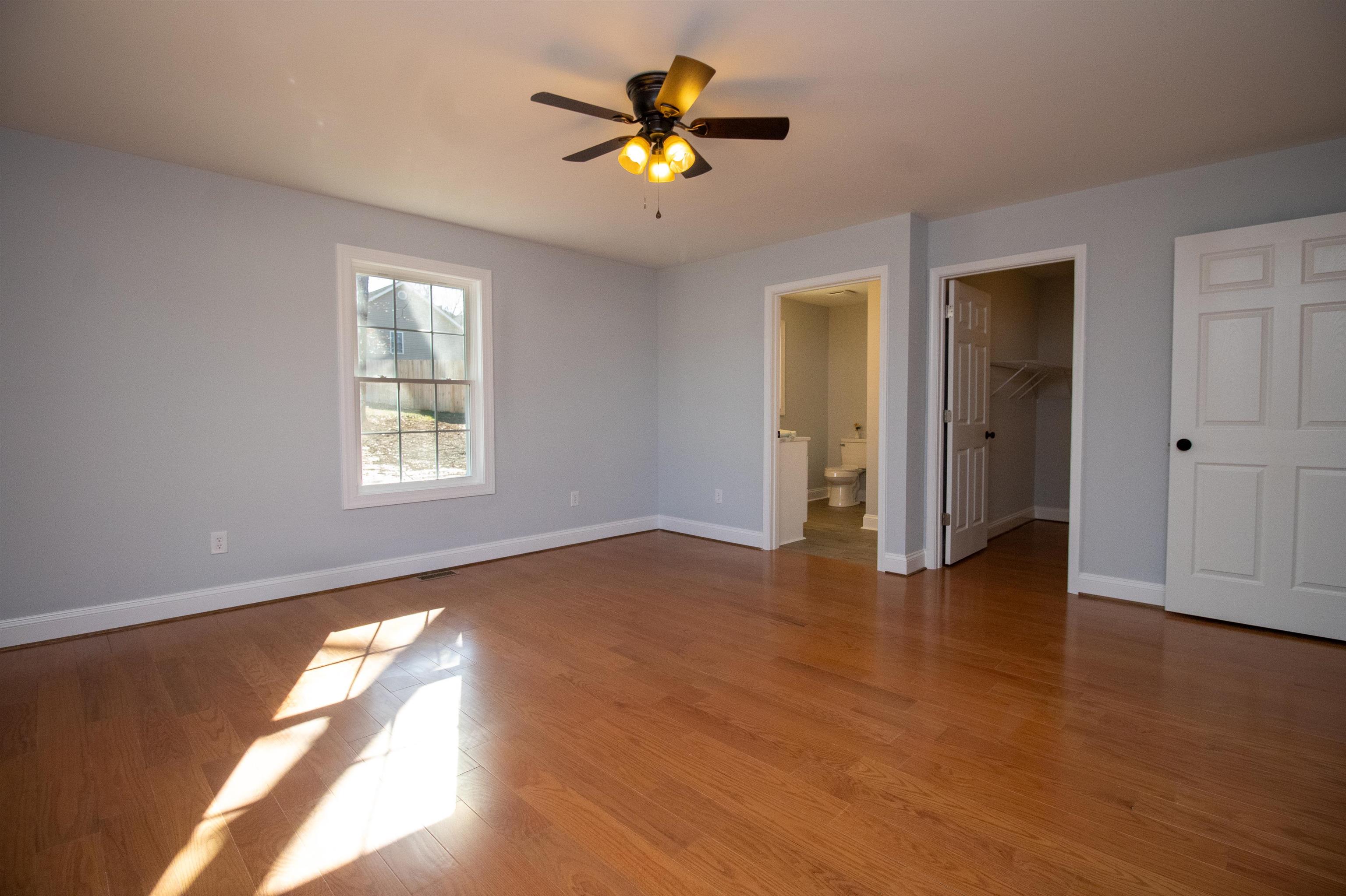 515 #A GRUBERT AVE, STAUNTON, Virginia 24401, 3 Bedrooms Bedrooms, ,2 BathroomsBathrooms,Residential,515 #A GRUBERT AVE,660965 MLS # 660965