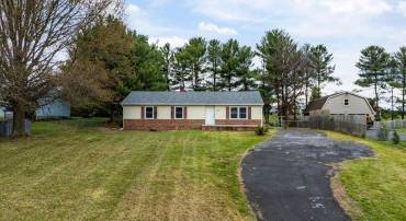753 WEYERS CAVE RD, WEYERS CAVE, Virginia 24486, 3 Bedrooms Bedrooms, ,2 BathroomsBathrooms,Residential,753 WEYERS CAVE RD,663522 MLS # 663522