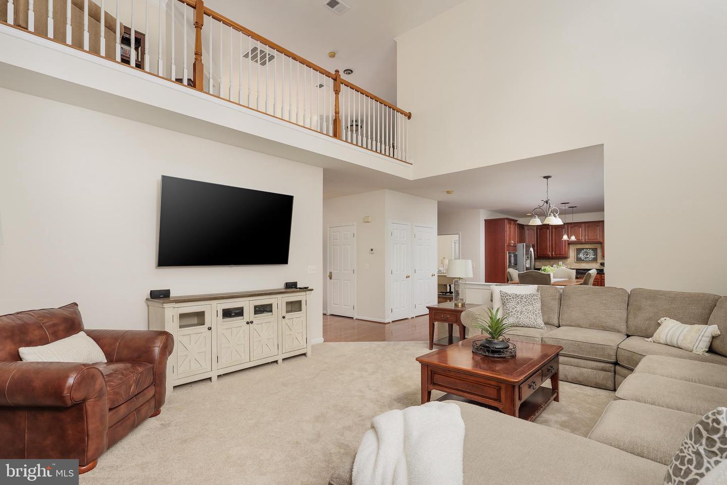 5510 HILLSMAN FARM LN, HAYMARKET, Virginia 20169, 4 Bedrooms Bedrooms, ,4 BathroomsBathrooms,Residential,For sale,5510 HILLSMAN FARM LN,VAPW2094056 MLS # VAPW2094056