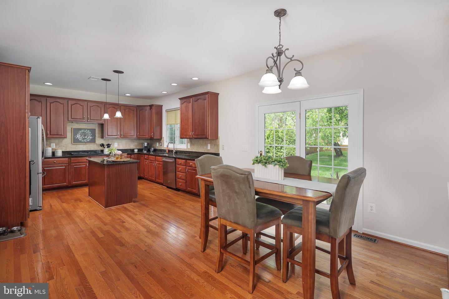 5510 HILLSMAN FARM LN, HAYMARKET, Virginia 20169, 4 Bedrooms Bedrooms, ,4 BathroomsBathrooms,Residential,For sale,5510 HILLSMAN FARM LN,VAPW2094056 MLS # VAPW2094056