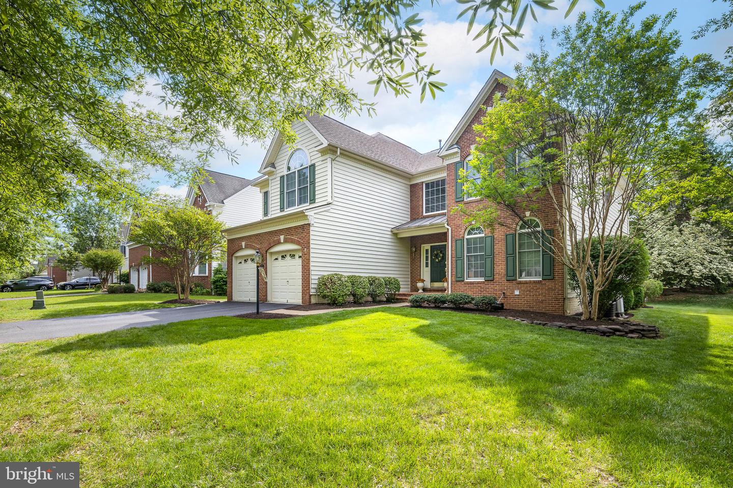 5510 HILLSMAN FARM LN, HAYMARKET, Virginia 20169, 4 Bedrooms Bedrooms, ,4 BathroomsBathrooms,Residential,For sale,5510 HILLSMAN FARM LN,VAPW2094056 MLS # VAPW2094056