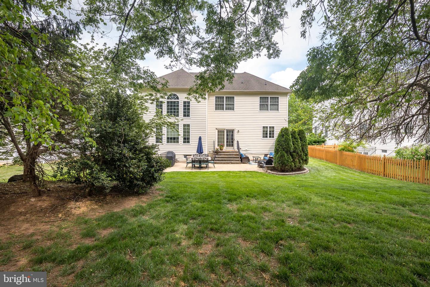 5510 HILLSMAN FARM LN, HAYMARKET, Virginia 20169, 4 Bedrooms Bedrooms, ,4 BathroomsBathrooms,Residential,For sale,5510 HILLSMAN FARM LN,VAPW2094056 MLS # VAPW2094056