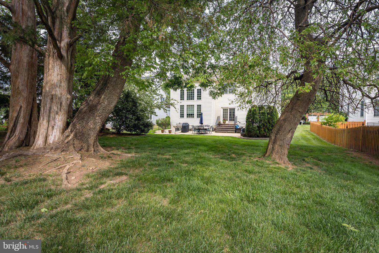 5510 HILLSMAN FARM LN, HAYMARKET, Virginia 20169, 4 Bedrooms Bedrooms, ,4 BathroomsBathrooms,Residential,For sale,5510 HILLSMAN FARM LN,VAPW2094056 MLS # VAPW2094056