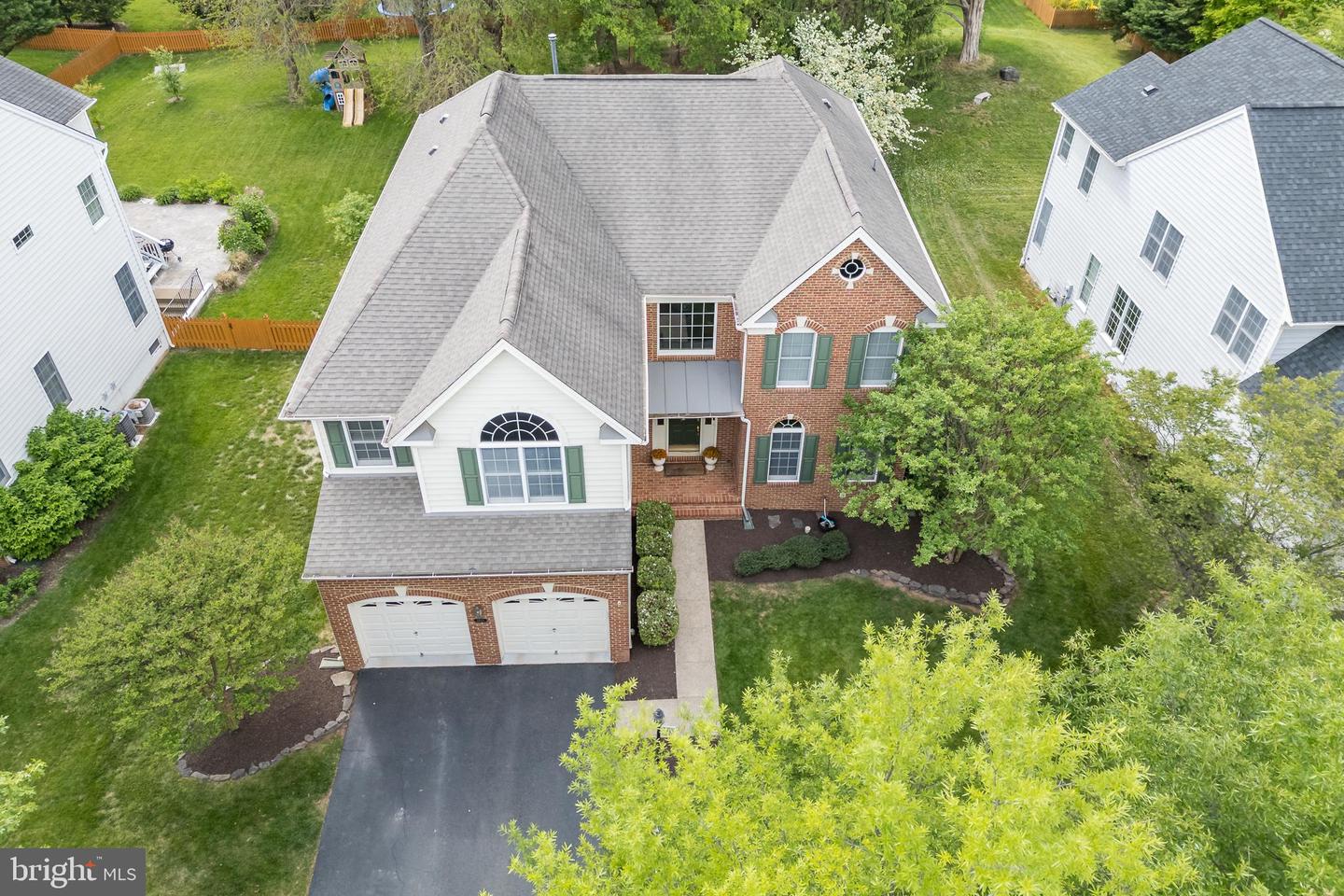 5510 HILLSMAN FARM LN, HAYMARKET, Virginia 20169, 4 Bedrooms Bedrooms, ,4 BathroomsBathrooms,Residential,For sale,5510 HILLSMAN FARM LN,VAPW2094056 MLS # VAPW2094056