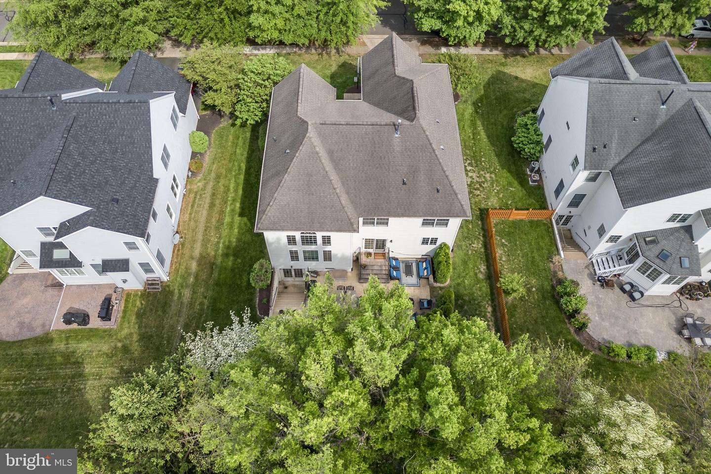 5510 HILLSMAN FARM LN, HAYMARKET, Virginia 20169, 4 Bedrooms Bedrooms, ,4 BathroomsBathrooms,Residential,For sale,5510 HILLSMAN FARM LN,VAPW2094056 MLS # VAPW2094056