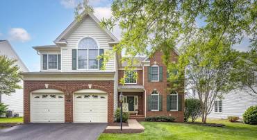 5510 HILLSMAN FARM LN, HAYMARKET, Virginia 20169, 4 Bedrooms Bedrooms, ,4 BathroomsBathrooms,Residential,For sale,5510 HILLSMAN FARM LN,VAPW2094056 MLS # VAPW2094056