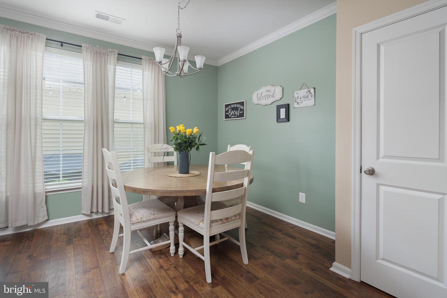 9204 ALVYN LAKE CIR, BRISTOW, Virginia 20136, 3 Bedrooms Bedrooms, ,2 BathroomsBathrooms,Residential,For sale,9204 ALVYN LAKE CIR,VAPW2094062 MLS # VAPW2094062