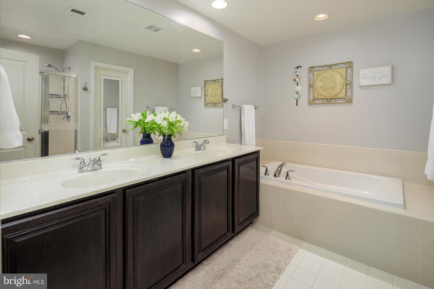 9204 ALVYN LAKE CIR, BRISTOW, Virginia 20136, 3 Bedrooms Bedrooms, ,2 BathroomsBathrooms,Residential,For sale,9204 ALVYN LAKE CIR,VAPW2094062 MLS # VAPW2094062