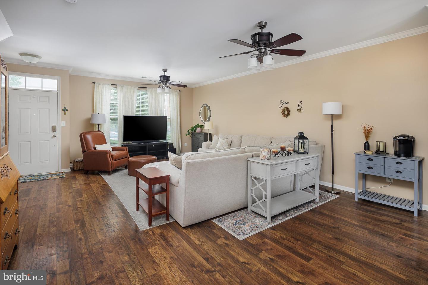 9204 ALVYN LAKE CIR, BRISTOW, Virginia 20136, 3 Bedrooms Bedrooms, ,2 BathroomsBathrooms,Residential,For sale,9204 ALVYN LAKE CIR,VAPW2094062 MLS # VAPW2094062