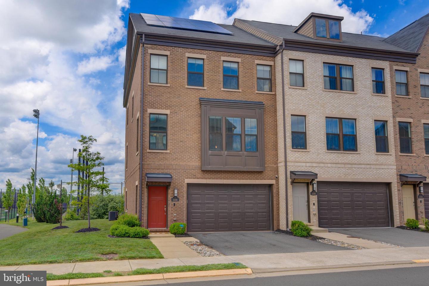 3098 ALAN SHEPARD ST, HERNDON, Virginia 20171, 4 Bedrooms Bedrooms, ,4 BathroomsBathrooms,Residential,For sale,3098 ALAN SHEPARD ST,VAFX2239048 MLS # VAFX2239048