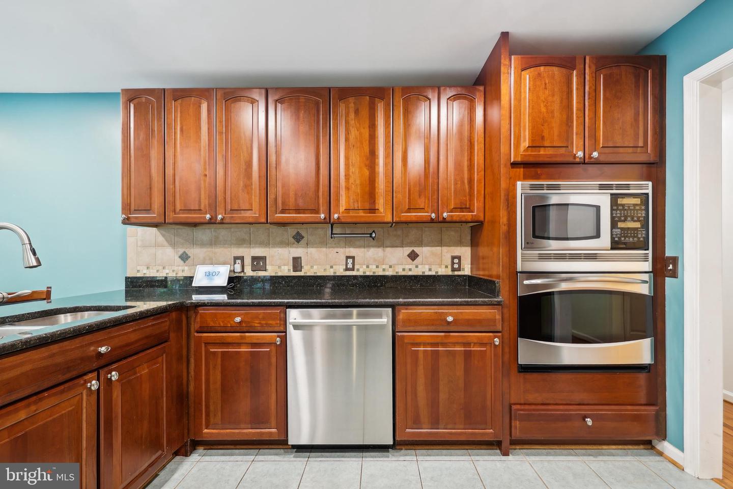199 STONEWALL DR, FREDERICKSBURG, Virginia 22401, 5 Bedrooms Bedrooms, ,3 BathroomsBathrooms,Residential,For sale,199 STONEWALL DR,VAFB2008142 MLS # VAFB2008142