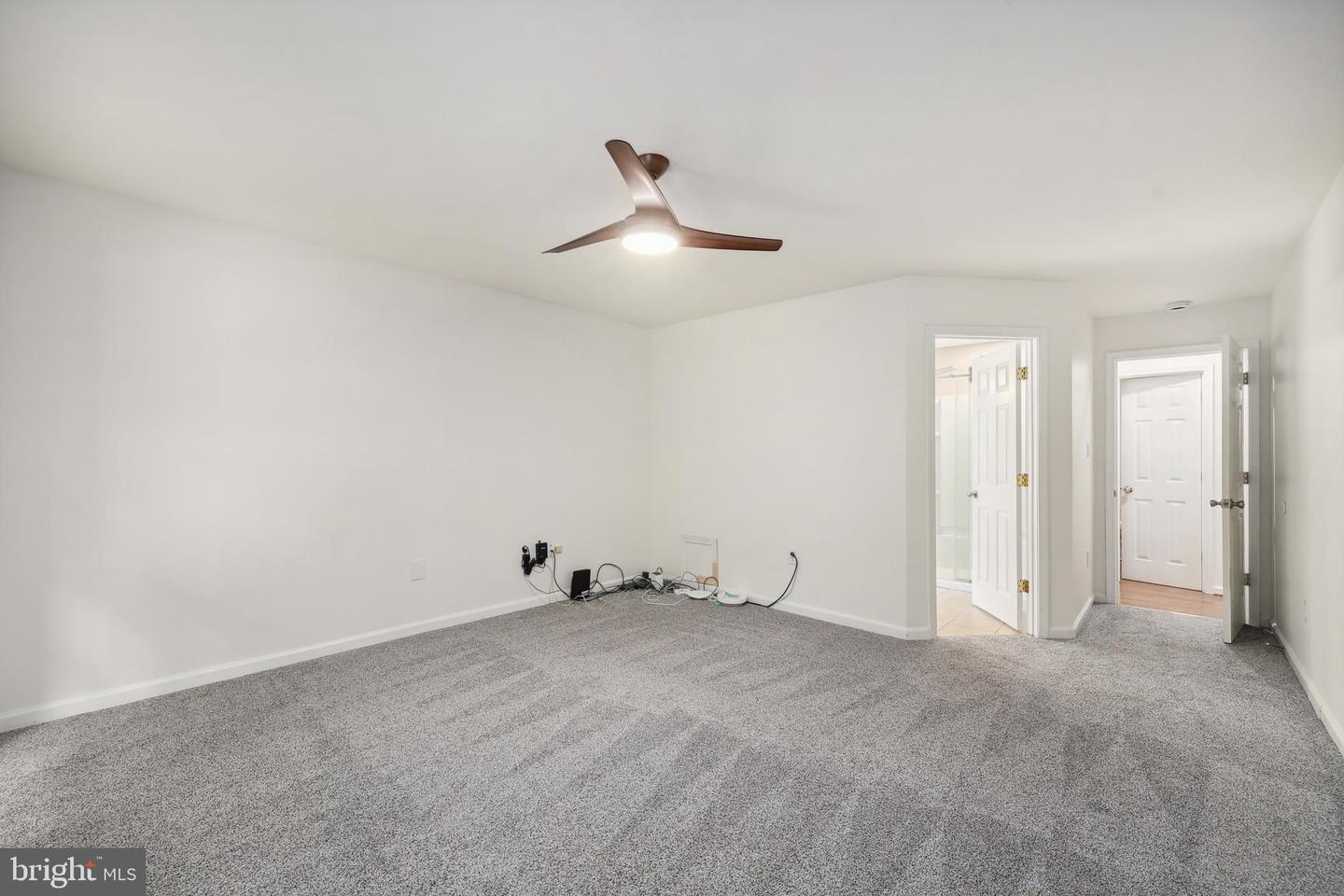 199 STONEWALL DR, FREDERICKSBURG, Virginia 22401, 5 Bedrooms Bedrooms, ,3 BathroomsBathrooms,Residential,For sale,199 STONEWALL DR,VAFB2008142 MLS # VAFB2008142