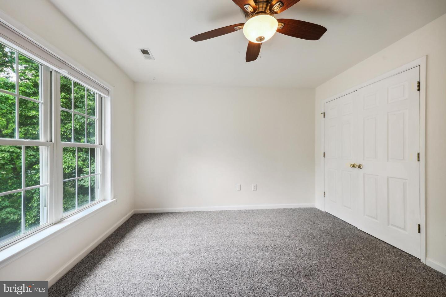 199 STONEWALL DR, FREDERICKSBURG, Virginia 22401, 5 Bedrooms Bedrooms, ,3 BathroomsBathrooms,Residential,For sale,199 STONEWALL DR,VAFB2008142 MLS # VAFB2008142