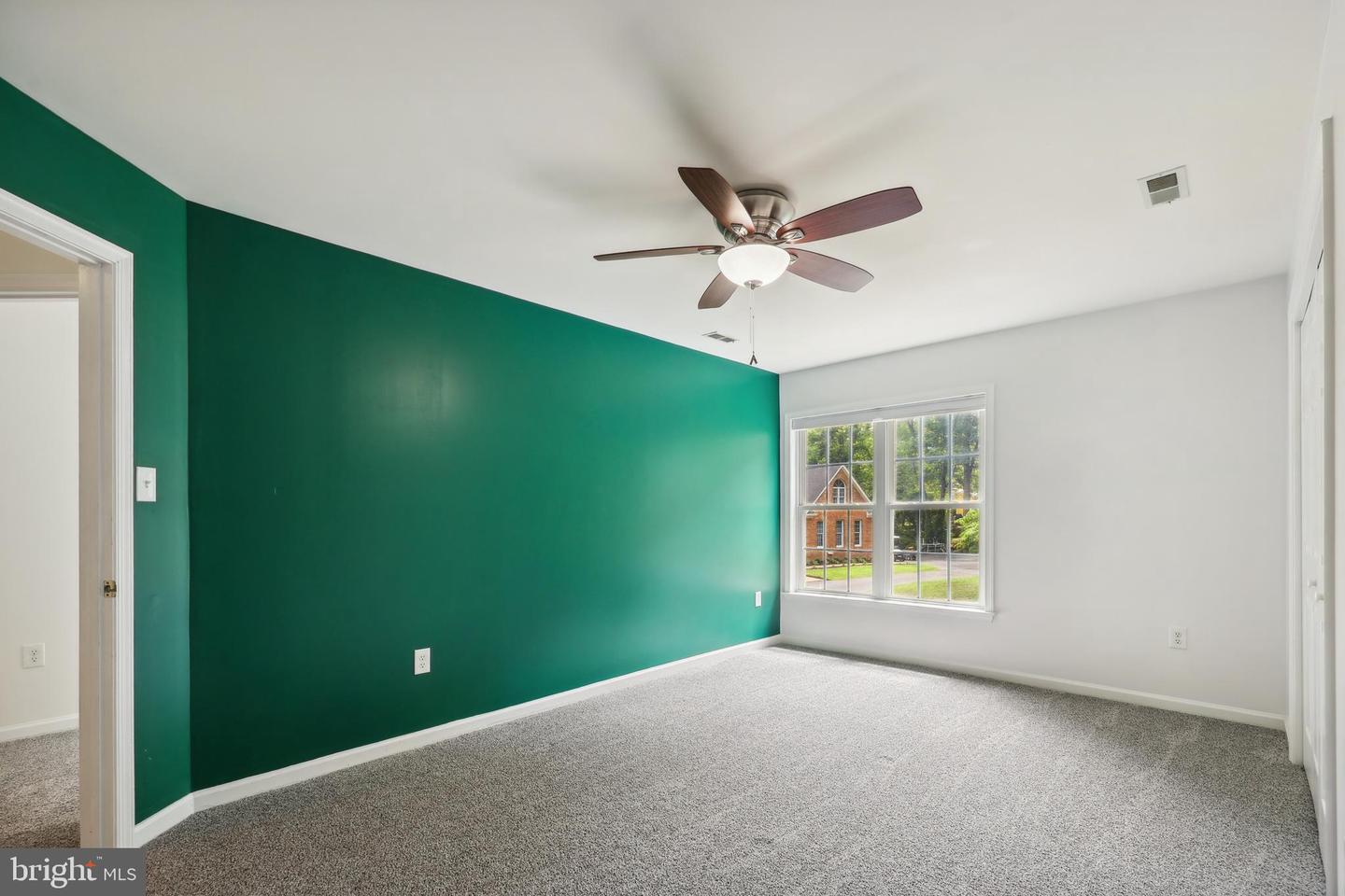 199 STONEWALL DR, FREDERICKSBURG, Virginia 22401, 5 Bedrooms Bedrooms, ,3 BathroomsBathrooms,Residential,For sale,199 STONEWALL DR,VAFB2008142 MLS # VAFB2008142
