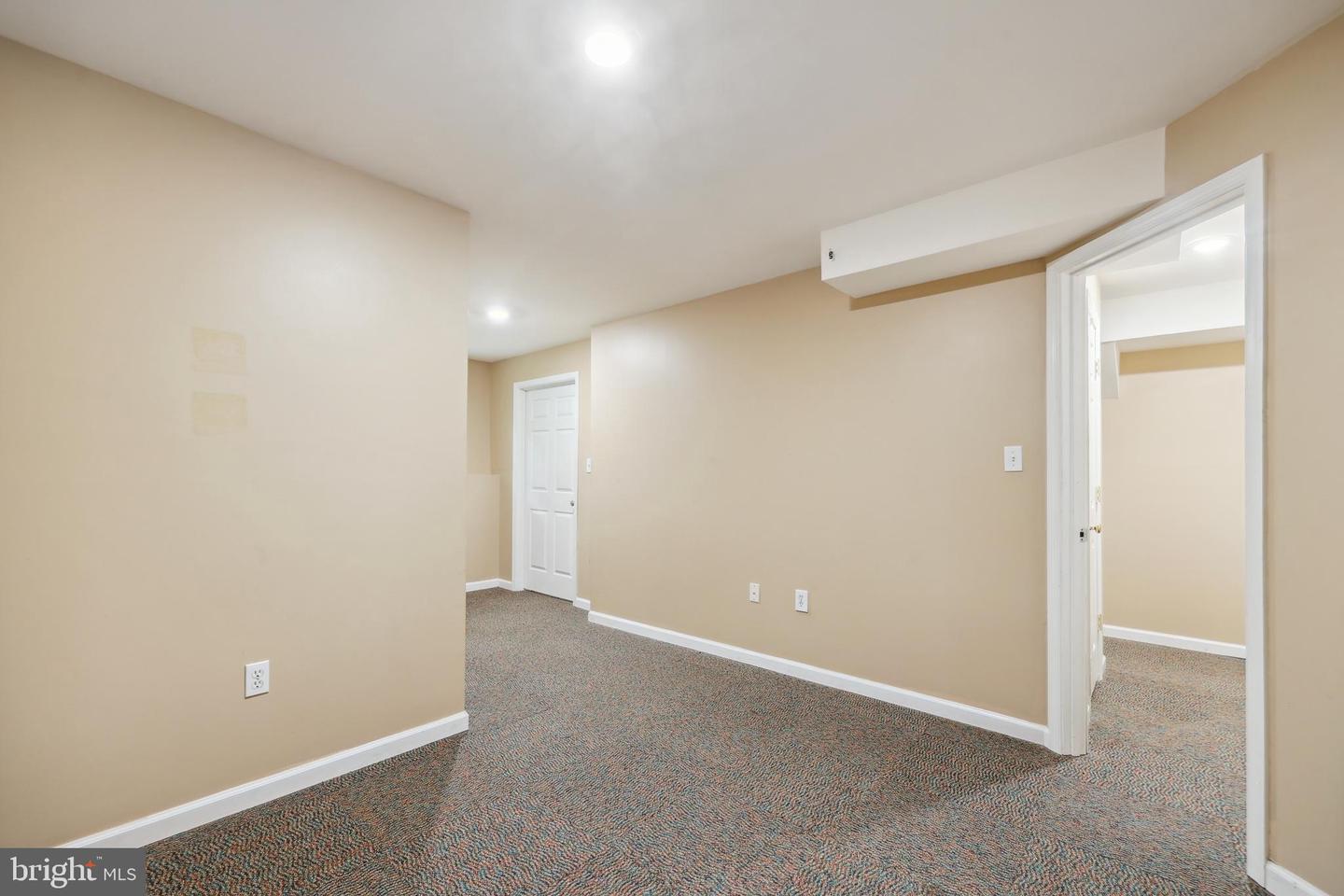 199 STONEWALL DR, FREDERICKSBURG, Virginia 22401, 5 Bedrooms Bedrooms, ,3 BathroomsBathrooms,Residential,For sale,199 STONEWALL DR,VAFB2008142 MLS # VAFB2008142