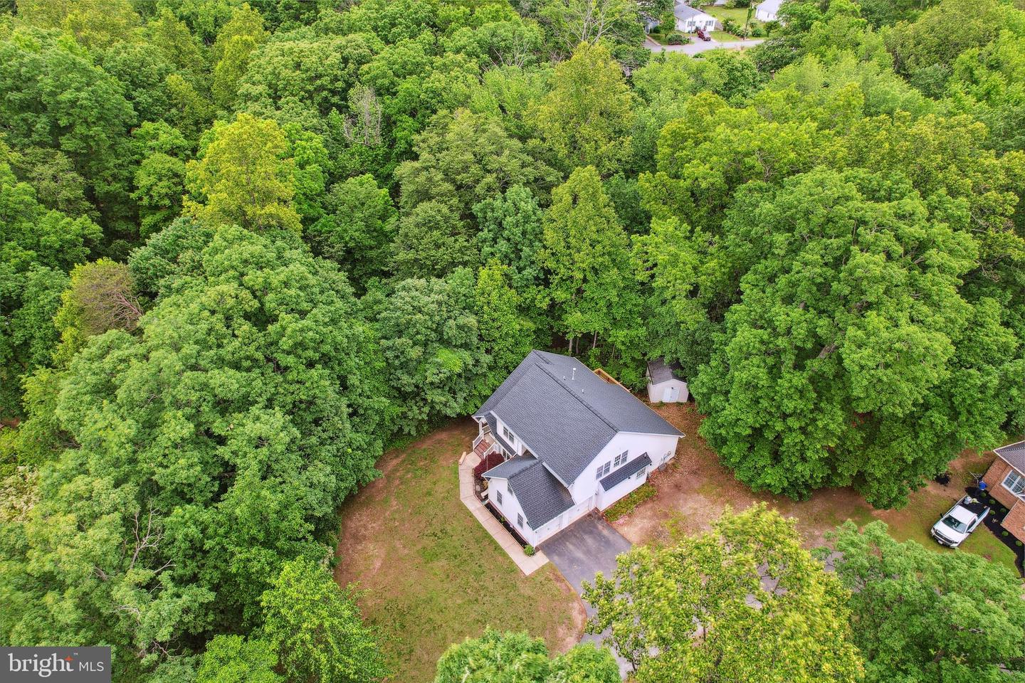 199 STONEWALL DR, FREDERICKSBURG, Virginia 22401, 5 Bedrooms Bedrooms, ,3 BathroomsBathrooms,Residential,For sale,199 STONEWALL DR,VAFB2008142 MLS # VAFB2008142