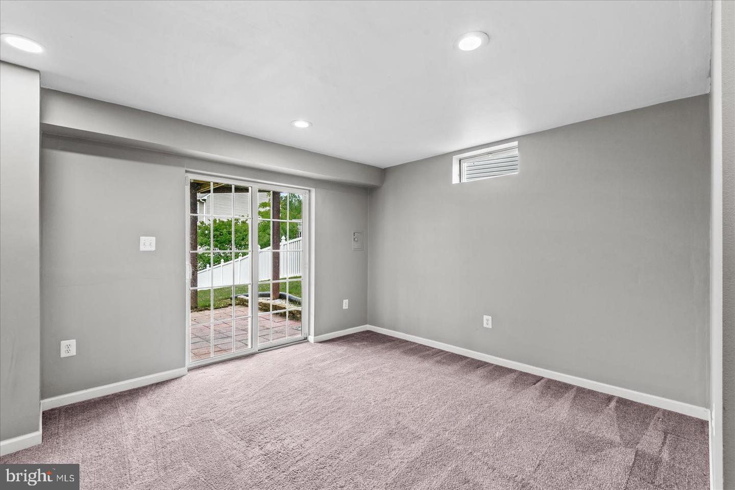 6903 QUITMAN DR, FREDERICKSBURG, Virginia 22407, 3 Bedrooms Bedrooms, ,3 BathroomsBathrooms,Residential,For sale,6903 QUITMAN DR,VASP2032906 MLS # VASP2032906
