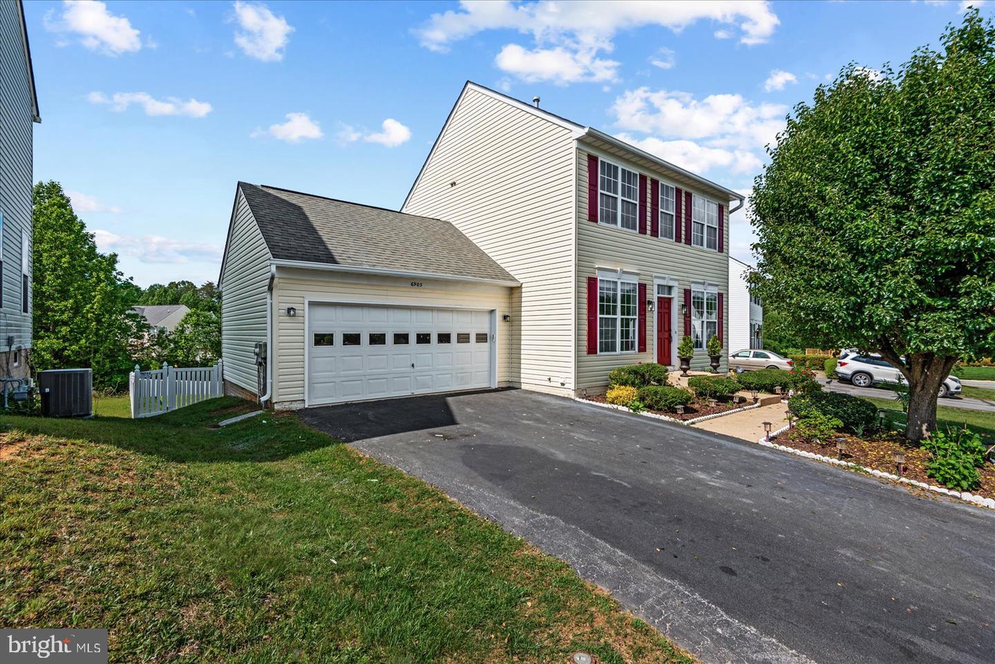 6903 QUITMAN DR, FREDERICKSBURG, Virginia 22407, 3 Bedrooms Bedrooms, ,3 BathroomsBathrooms,Residential,For sale,6903 QUITMAN DR,VASP2032906 MLS # VASP2032906