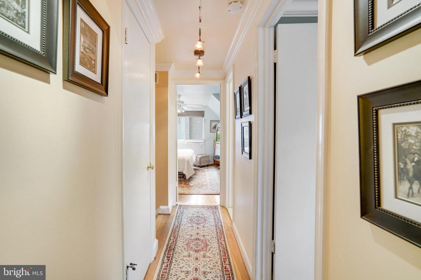 8107 SPRINGFIELD VILLAGE DR, SPRINGFIELD, Virginia 22152, 5 Bedrooms Bedrooms, ,2 BathroomsBathrooms,Residential,For sale,8107 SPRINGFIELD VILLAGE DR,VAFX2238964 MLS # VAFX2238964