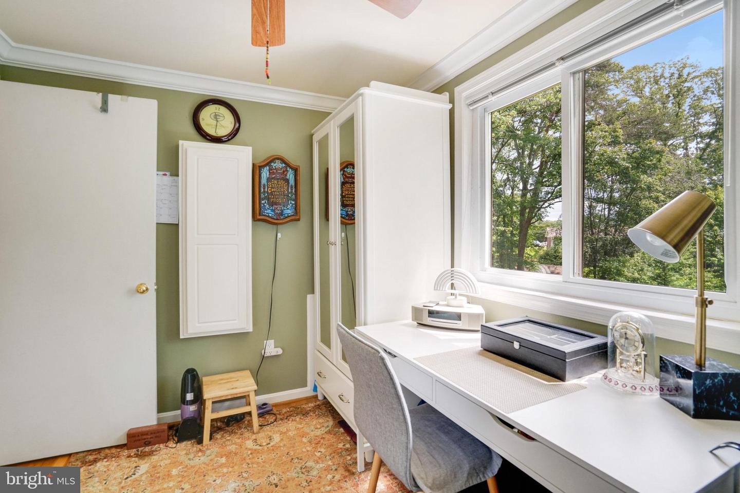 8107 SPRINGFIELD VILLAGE DR, SPRINGFIELD, Virginia 22152, 5 Bedrooms Bedrooms, ,2 BathroomsBathrooms,Residential,For sale,8107 SPRINGFIELD VILLAGE DR,VAFX2238964 MLS # VAFX2238964